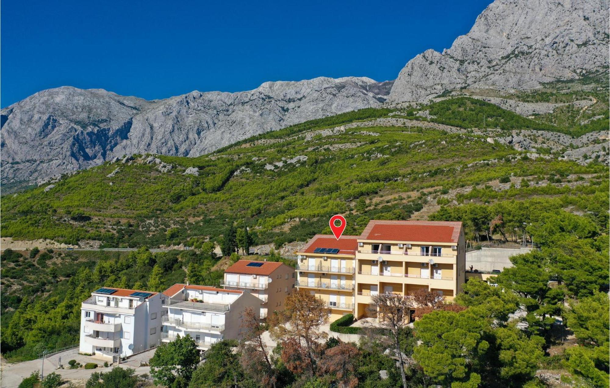Nice Apartment In Krvavica With House Sea View 외부 사진