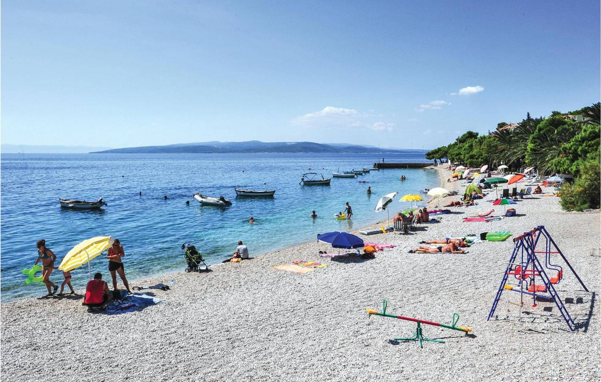 Nice Apartment In Krvavica With House Sea View 외부 사진