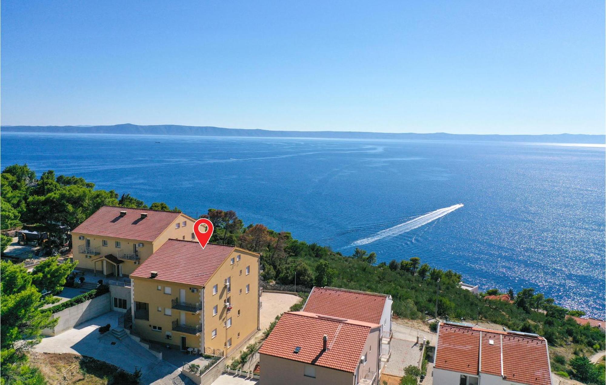 Nice Apartment In Krvavica With House Sea View 외부 사진